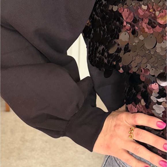 NWT MCM Sequin Sweatshirt $820 Retail - Picture 7 of 7